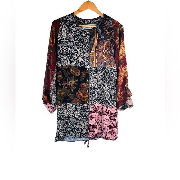 Nothing Matches Patchwork Printed Art Boho Buttondown Top Tunic Size 1 or Small - Picture 1 of 8